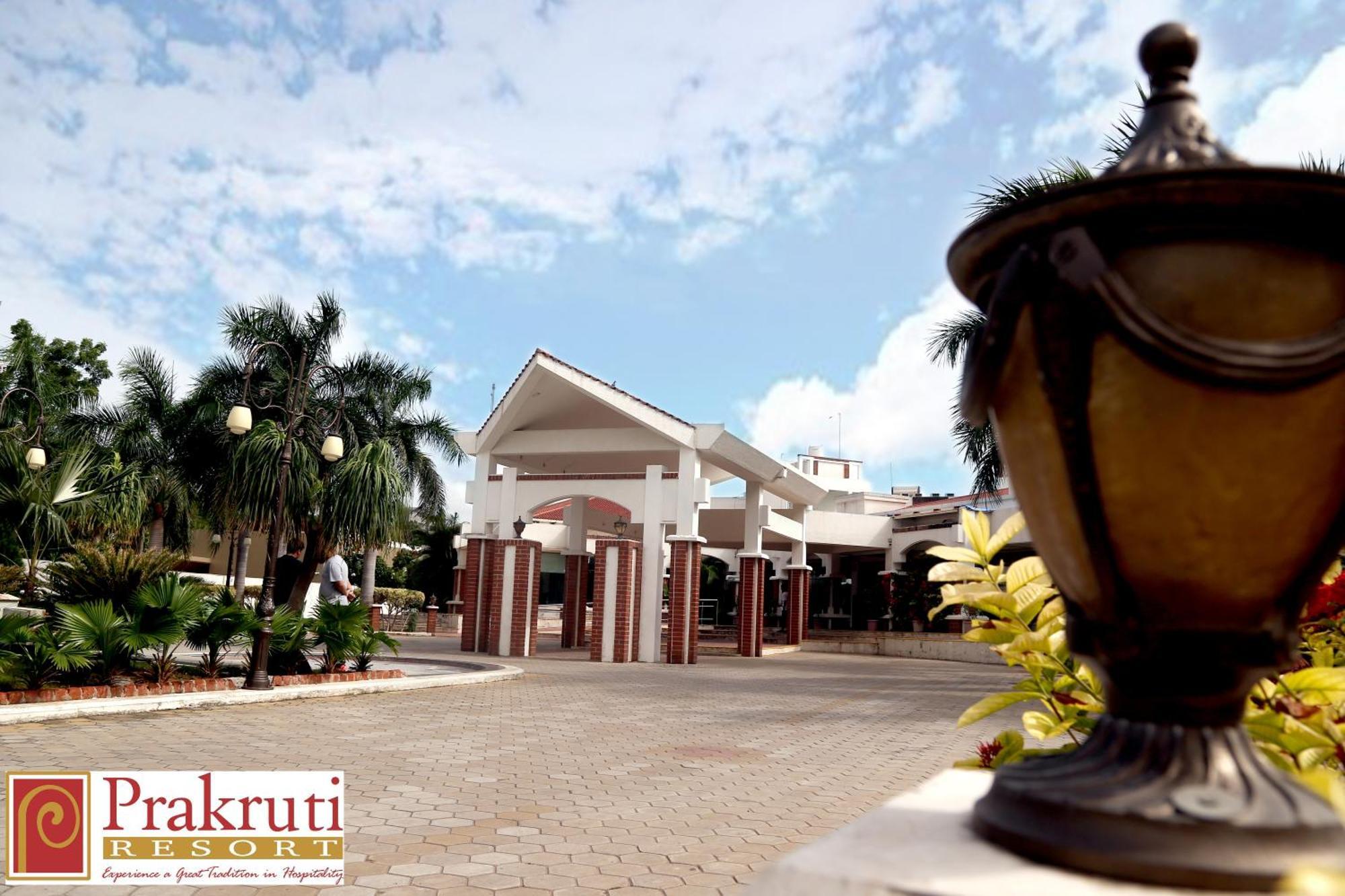 Prakruti Resort Vadodara Extérieur photo