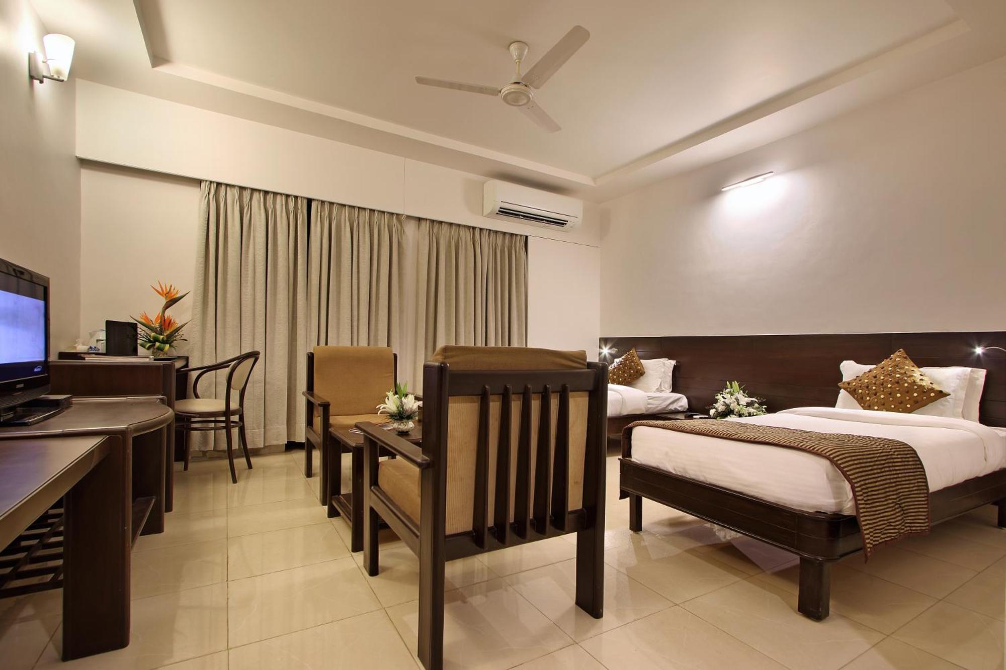 Prakruti Resort Vadodara Extérieur photo